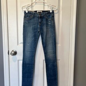 Elizabeth & James Women's Blue Jeans